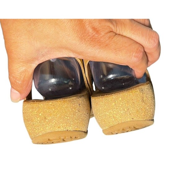 Taos Universe Camel Sandals Leather Z Strap Women's Size 37 US 6 - 6.5  Comfort - Picture 4 of 12